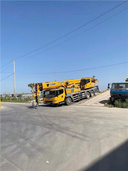 五河县吊车作业时，可能会产生哪些额外收费项目？